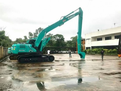 แบคโฮ Kobelco ภูเก็ต - ให้เช่ารถเครน ภูเก็ต - เอ ซี อาร์ เซอร์วิส